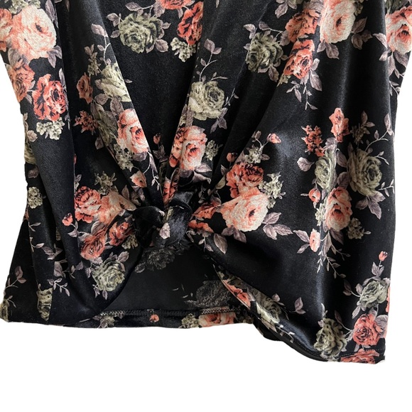 Lush Knot Front Floral Black Velvet Cami - Picture 5 of 7